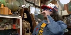 Judah Friedlander pays a visit to Obscura Antiques